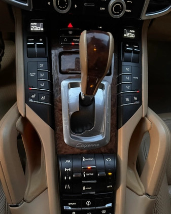 Porsche Cayenne cena 89900 przebieg: 232500, rok produkcji 2010 z Warszawa małe 436